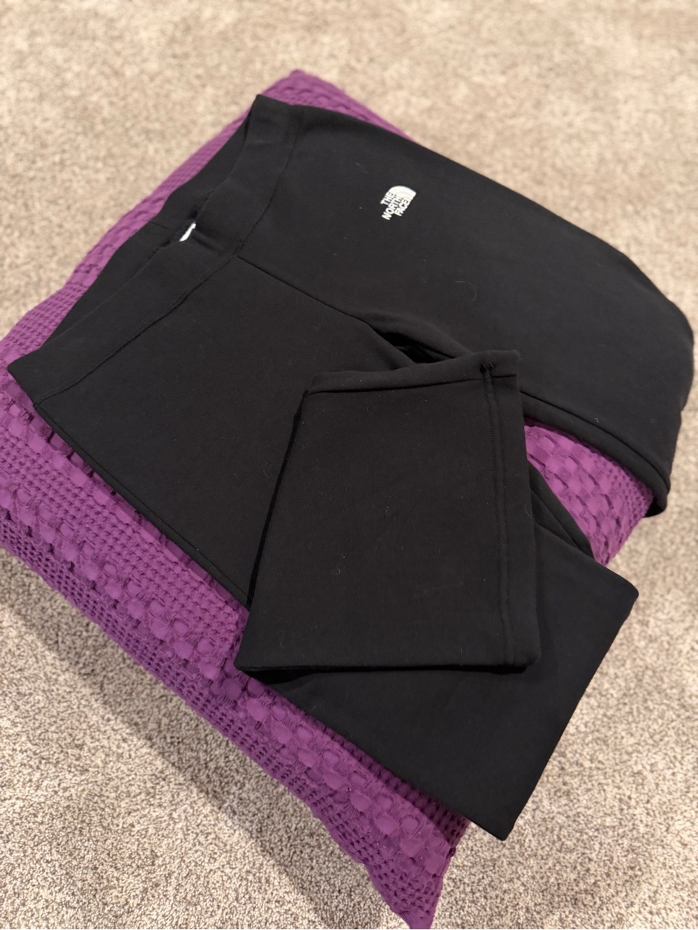 The North Face Sweatpants